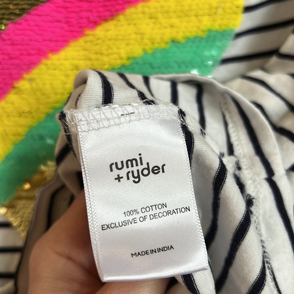 Sequin Heart Striped Shirt RUMI + RYDER Color Change Sequins Size L (12-14) - Picture 7 of 10